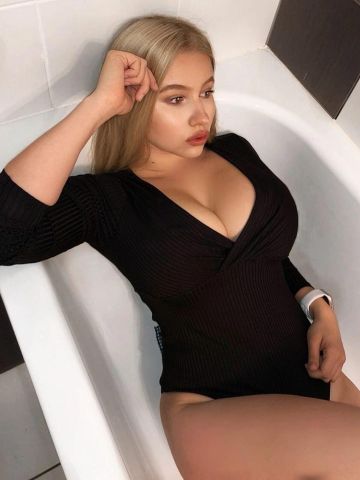 Снежана Стриптиз